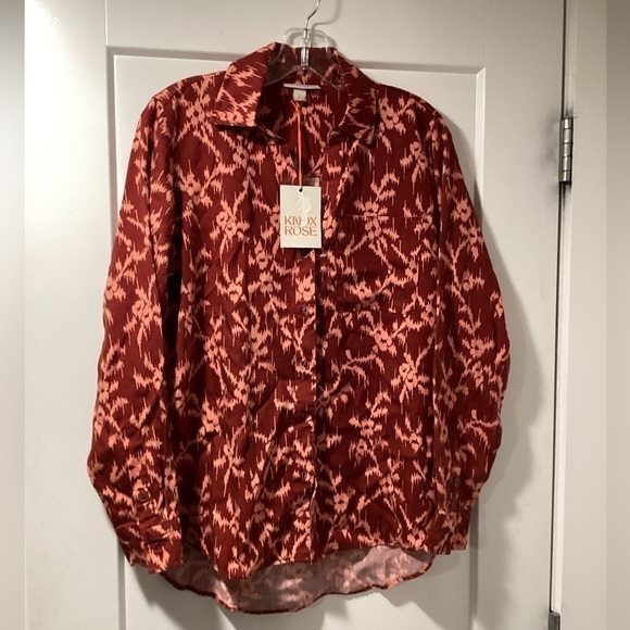 NWT Knox Rose Burgundy Hibiscus Print Button Front Shirt Size XS - Picture 2 of 6
